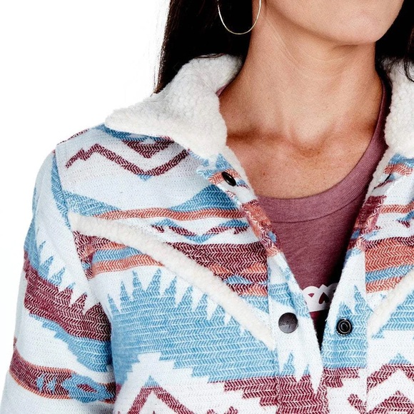 Wrangler Retro Aztec Sherpa Lined Jacket - Picture 4 of 6